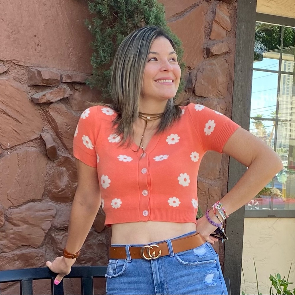 Daisy Groovy Crop Top